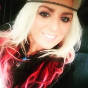 Meet your Posher, Shellie